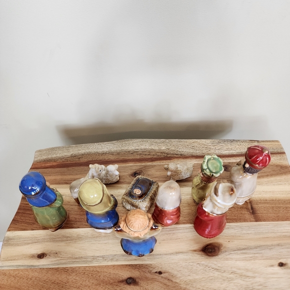 11 PCS Classic Nativity Scene Set Christmas Decor - Picture 13 of 14